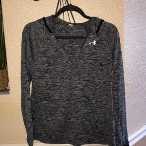 Work out top with hood